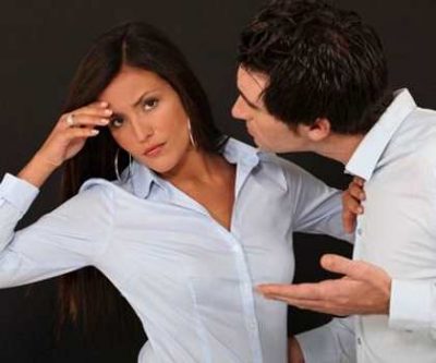 signs of a control freak