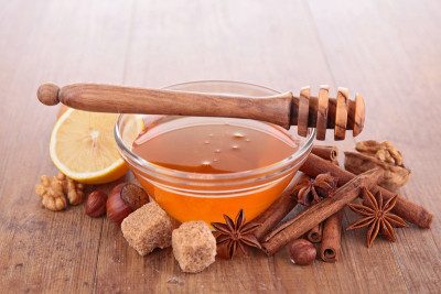 healing-with-honey-and-cinnamon